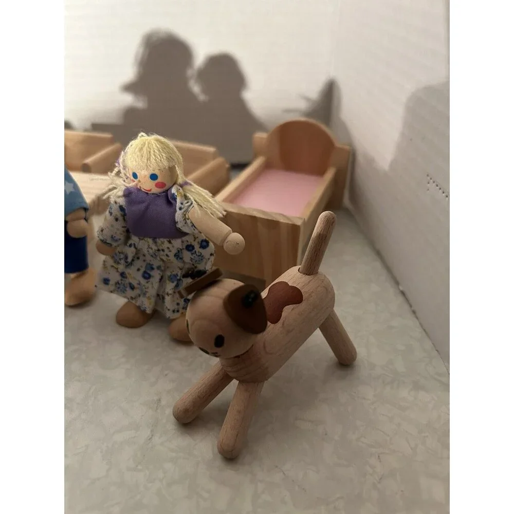 Wooden Dollhouse Furniture, 3 Wood Dolls, 1 Dog, And 1 Cat/ 16 Pieces In All - Picture 9 of 9